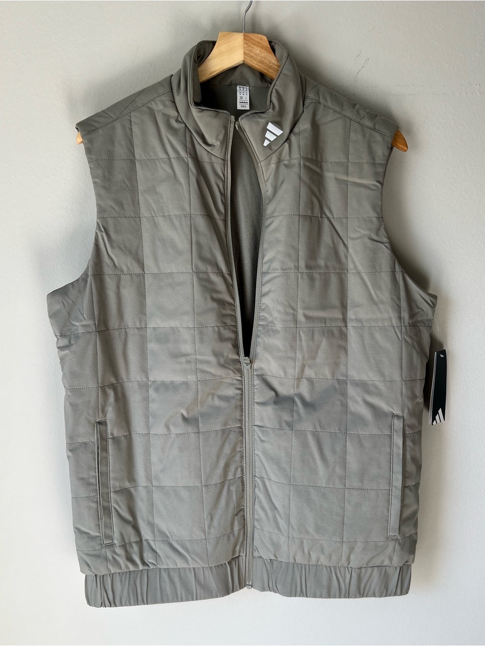 ADIDAS Men's Quilted Vest in Olive Green Size M